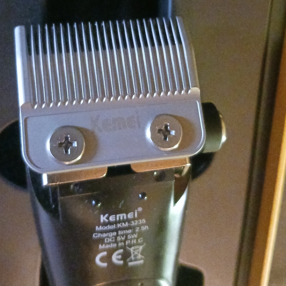 Kemei Hair Clipper - Picture 10 of 10